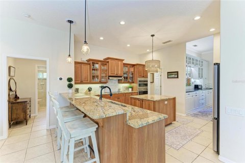 House in Parrish, Florida 4 bedrooms, 292.08 sq.m. № 2199442 - photo 18