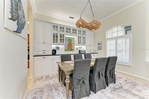 House in Parrish, Florida 4 bedrooms, 292.08 sq.m. № 2199442 - photo 14