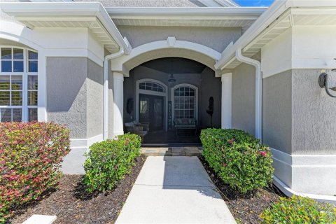 House in Parrish, Florida 4 bedrooms, 292.08 sq.m. № 2199442 - photo 7