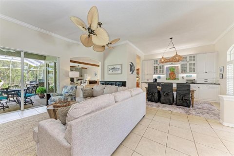 House in Parrish, Florida 4 bedrooms, 292.08 sq.m. № 2199442 - photo 12