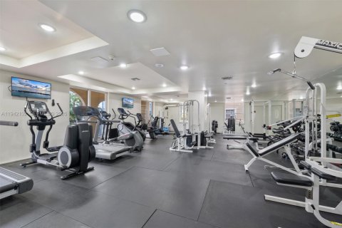 Condo in Fort Lauderdale, Florida, 2 bedrooms  № 2004260 - photo 29