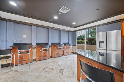 Condo in Fort Lauderdale, Florida, 2 bedrooms  № 2004260 - photo 28