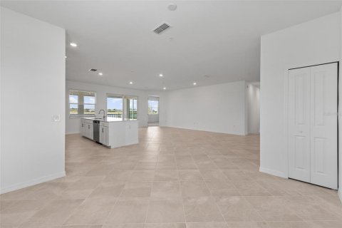 Copropriété à vendre à Punta Gorda, Floride: 3 chambres, 196.02 m2 № 2436671 - photo 16