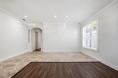 Villa ou maison à vendre à Lutz, Floride: 2 chambres, 180.42 m2 № 2101774 - photo 11