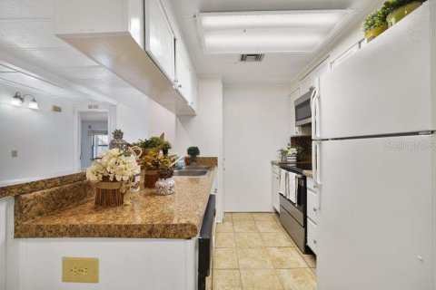 Condominio en venta en Winter Garden, Florida, 2 dormitorios, 78.04 m2 № 2142218 - foto 10