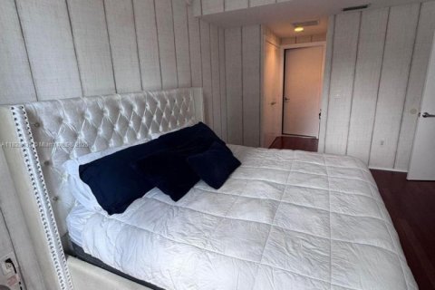Купить кондоминиум в Майами, Флорида 1 спальня, 108.42м2, № 1809852 - фото 3