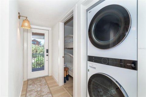 Casa en venta en Placida, Florida, 3 dormitorios, 132.48 m2 № 2136054 - foto 6
