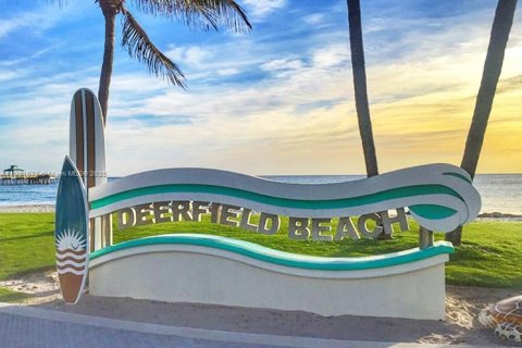 Condo in Deerfield Beach, Florida, 1 bedroom  № 1953816 - photo 11