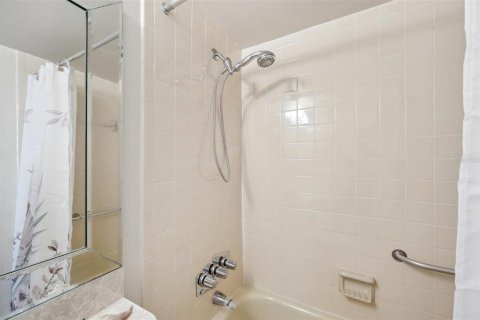 Copropriété à vendre à Indian Shores, Floride: 2 chambres, 86.86 m2 № 1717460 - photo 17