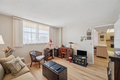 Copropriété à vendre à Indian Shores, Floride: 2 chambres, 86.86 m2 № 1717460 - photo 15
