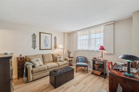 Copropriété à vendre à Indian Shores, Floride: 2 chambres, 86.86 m2 № 1717460 - photo 13