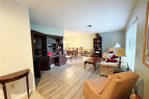Casa en venta en Palm Harbor, Florida, 2 dormitorios, 145.39 m2 № 1851398 - foto 11