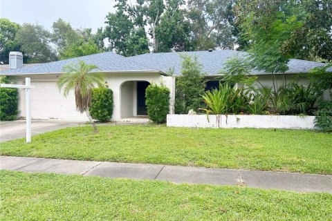 Casa en venta en Palm Harbor, Florida, 2 dormitorios, 145.39 m2 № 1851398 - foto 1