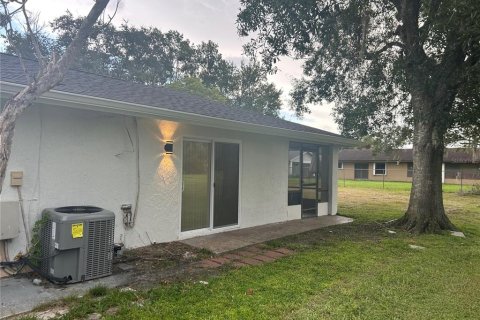 Casa en venta en Kissimmee, Florida, 3 dormitorios, 141.86 m2 № 1904301 - foto 6