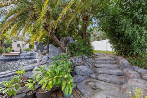 Villa ou maison à vendre à Weeki Wachee, Floride: 3 chambres, 177.26 m2 № 2148904 - photo 30
