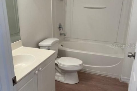 Adosado en venta en Kissimmee, Florida, 4 dormitorios, 174.66 m2 № 2093027 - foto 18