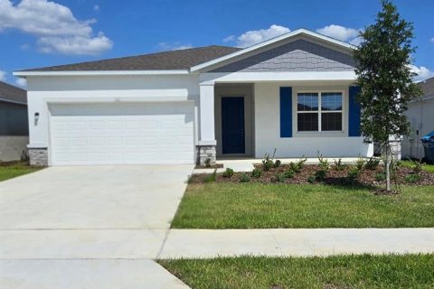 Villa ou maison à Haines City, Floride 3 chambres, 195.93 m2 № 2408449