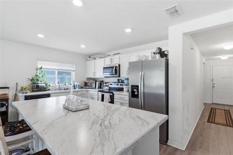 Casa en venta en Auburndale, Florida, 3 dormitorios, 142.79 m2 № 2227038 - foto 3