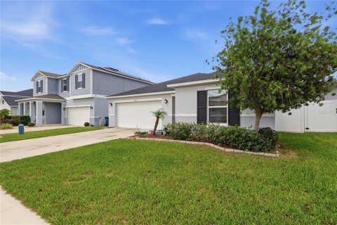 Casa en venta en Auburndale, Florida, 3 dormitorios, 142.79 m2 № 2227038 - foto 2