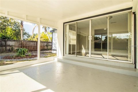 Villa ou maison à vendre à Lakeland, Floride: 3 chambres, 155.7 m2 № 2339505 - photo 19