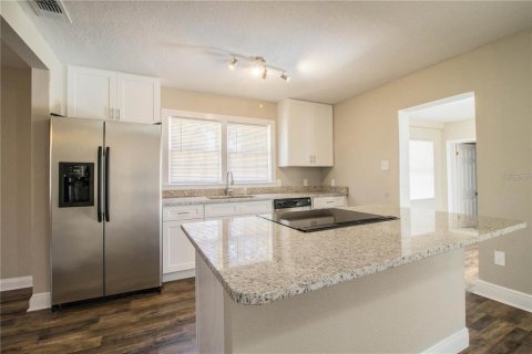 Villa ou maison à vendre à Lakeland, Floride: 3 chambres, 155.7 m2 № 2339505 - photo 9