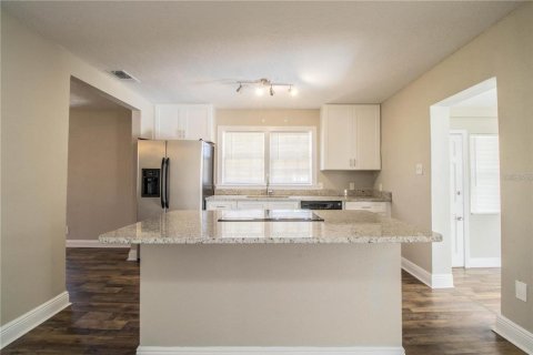 Villa ou maison à vendre à Lakeland, Floride: 3 chambres, 155.7 m2 № 2339505 - photo 12