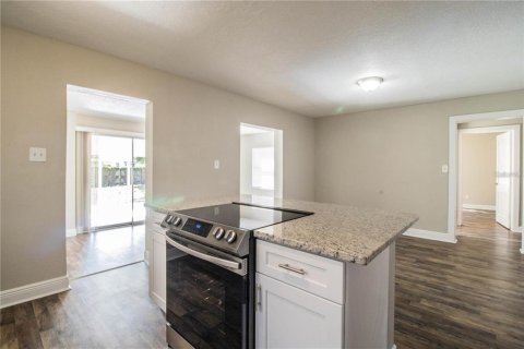 Villa ou maison à vendre à Lakeland, Floride: 3 chambres, 155.7 m2 № 2339505 - photo 11
