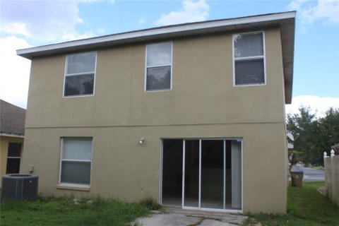 House in Kissimmee, Florida 4 bedrooms, 167.5 sq.m. № 2224777 - photo 17