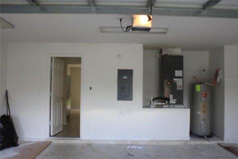 House in Kissimmee, Florida 4 bedrooms, 167.5 sq.m. № 2224777 - photo 16