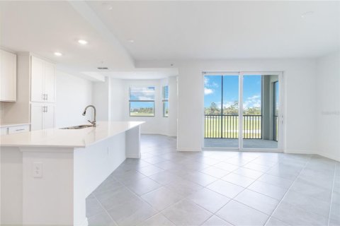 Condo in Venice, Florida, 2 bedrooms  № 1875886 - photo 3