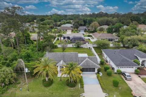 House in Palm Coast, Florida 3 bedrooms, 164.72 sq.m. № 2123810 - photo 5