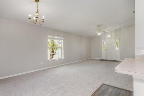 House in Lakeland, Florida 3 bedrooms, 120.4 sq.m. № 1793940 - photo 7