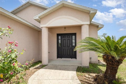 House in Lakeland, Florida 3 bedrooms, 120.4 sq.m. № 1793940 - photo 5
