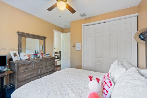 Casa en venta en Miramar, Florida, 4 dormitorios, 216.09 m2 № 1655303 - foto 24