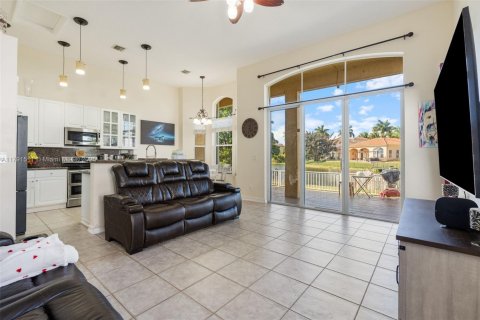 Casa en venta en Miramar, Florida, 4 dormitorios, 216.09 m2 № 1655303 - foto 5