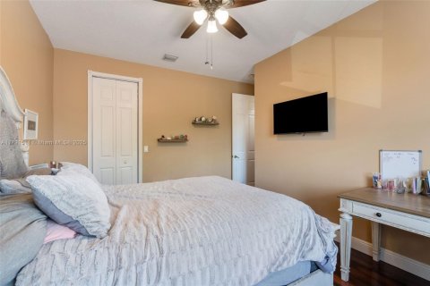 Casa en venta en Miramar, Florida, 4 dormitorios, 216.09 m2 № 1655303 - foto 30