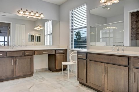 Casa en venta en Port St. Lucie, Florida, 2 dormitorios, 155.33 m2 № 2045775 - foto 14