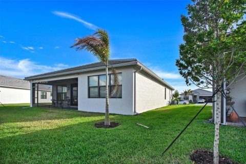 Casa en venta en Port St. Lucie, Florida, 2 dormitorios, 155.33 m2 № 2045775 - foto 18