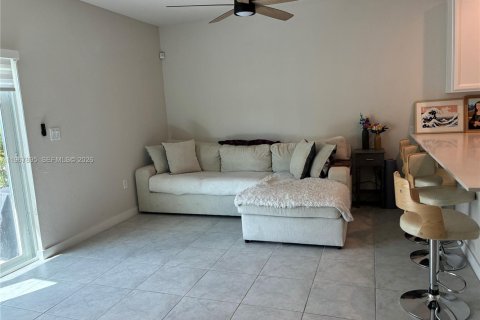 Купить таунхаус в Флорида-Сити, Флорида 3 спальни, 132.39м2, № 2030122 - фото 6