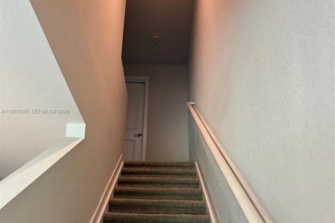 Купить таунхаус в Флорида-Сити, Флорида 3 спальни, 132.39м2, № 2030122 - фото 11