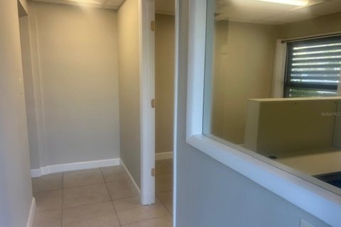 Immobilier commercial à louer à Sarasota, Floride: 102.19 m2 № 2134673 - photo 3