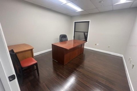 Immobilier commercial à louer à Sarasota, Floride: 102.19 m2 № 2134673 - photo 7