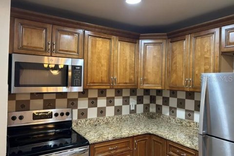 Copropriété à louer à Deltona, Floride: 2 chambres, 83.33 m2 № 2110255 - photo 7