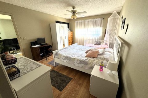 Condominio en alquiler en Belleair, Florida, 2 dormitorios, 99.22 m2 № 2118287 - foto 12