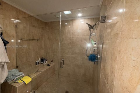 Casa en venta en Pembroke Pines, Florida, 4 dormitorios, 179.77 m2 № 1992324 - foto 12