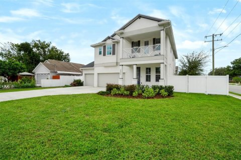 Casa en venta en Tampa, Florida, 4 dormitorios, 286.79 m2 № 2406387 - foto 2