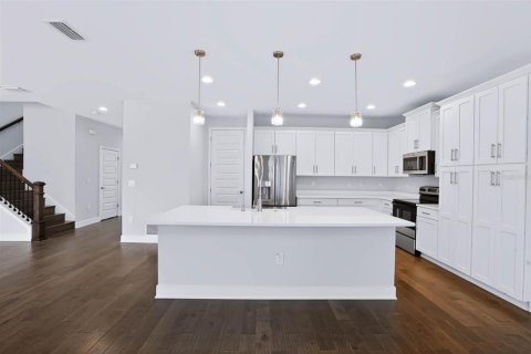 Casa en venta en Tampa, Florida, 4 dormitorios, 286.79 m2 № 2406387 - foto 13