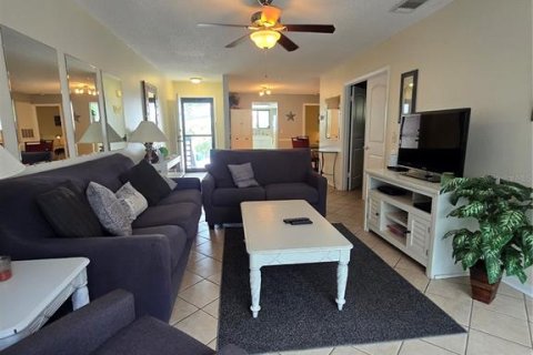 Condominio en venta en New Smyrna Beach, Florida, 3 dormitorios, 113.15 m2 № 1733416 - foto 2