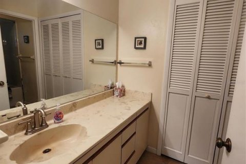 Condominio en venta en New Smyrna Beach, Florida, 3 dormitorios, 113.15 m2 № 1733416 - foto 10