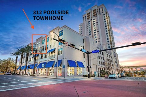 Condo in Clearwater, Florida, 2 bedrooms № 2314414